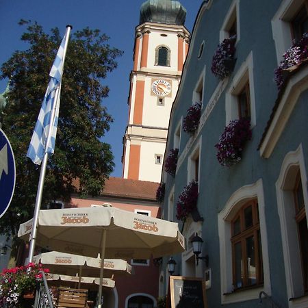 Hotel Lobmeyer Roding Esterno foto