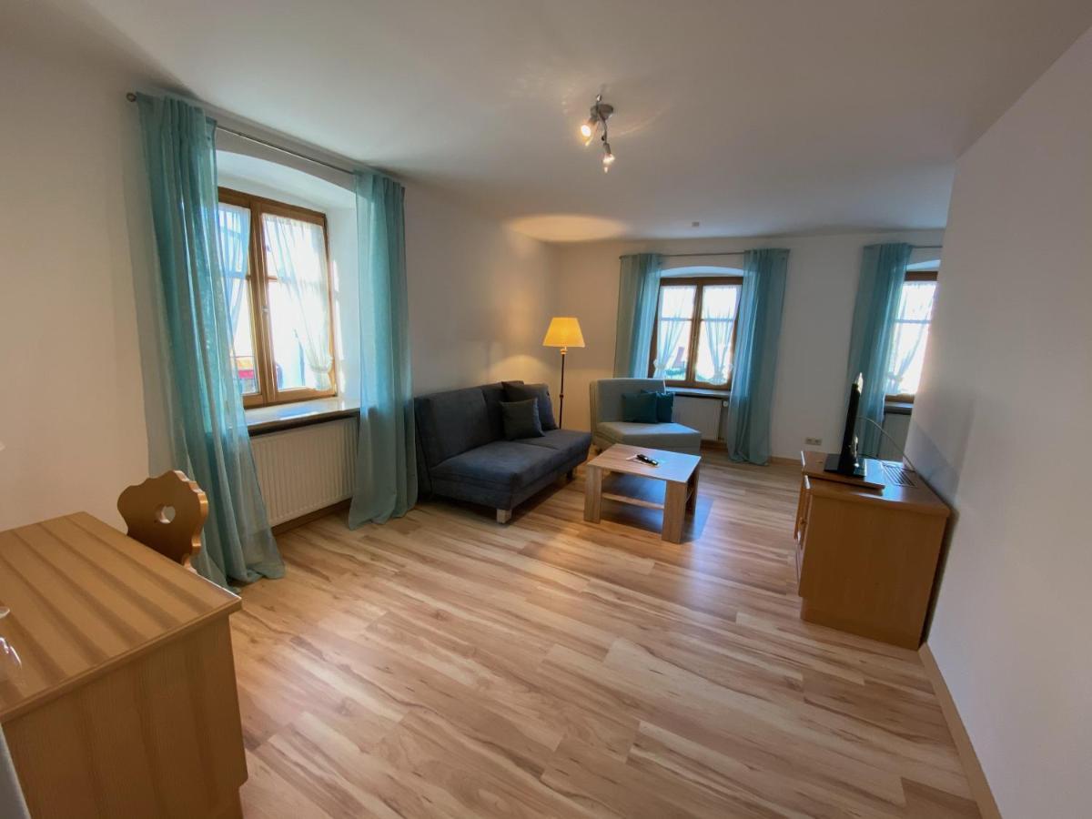 Hotel Lobmeyer Roding Esterno foto