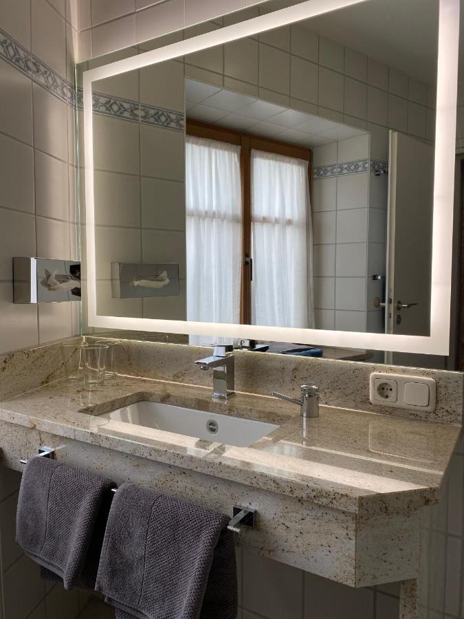 Hotel Lobmeyer Roding Esterno foto